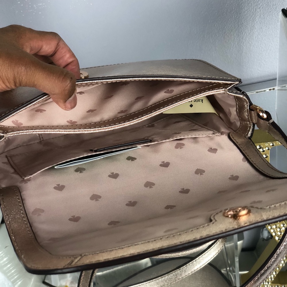 Kate Spade Reiley Metallic Blush Flap Crossbody - Picture 7 of 8